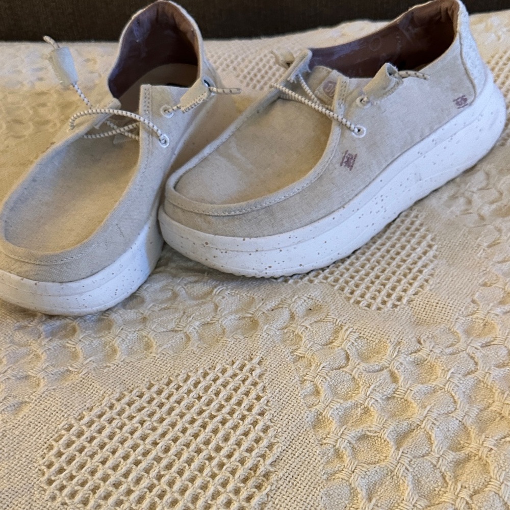 Hey Dude Kids Cream Canvas Platform Sneakers